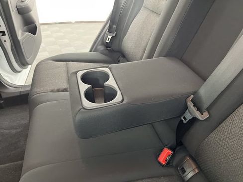 Used 2024 Nissan Rogue SV FWD image 43