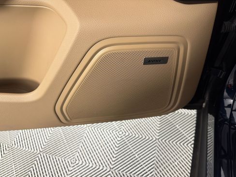 Certified 2021 Porsche Macan S w/ Premium Package Plus AWD/4WD image 23