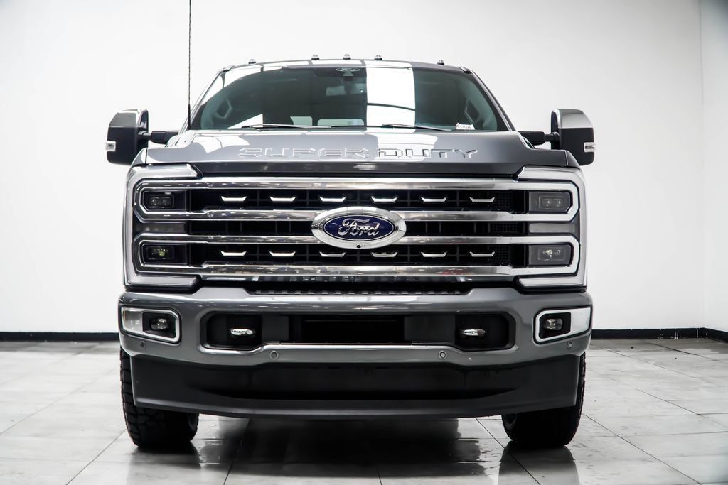 Used 2024 Ford F350 Platinum AWD/4WD image 13