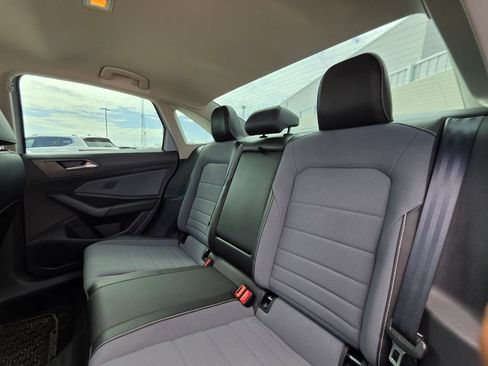 Used 2026 Volkswagen Jetta SE w/ Black Wheel Package FWD image 19