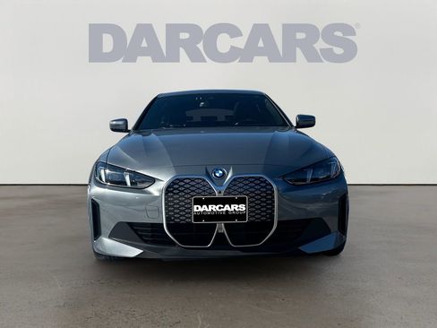 Used 2025 BMW i4 xDrive40i w/ Parking Assistance Package image 2