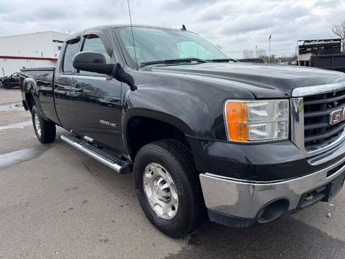 Used 2010 GMC Sierra 2500 SLT AWD/4WD image 12