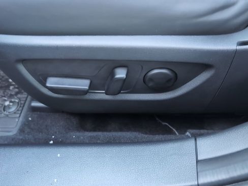 Certified 2025 MAZDA CX-30 AWD 2.5 S w/ Premium Package image 12