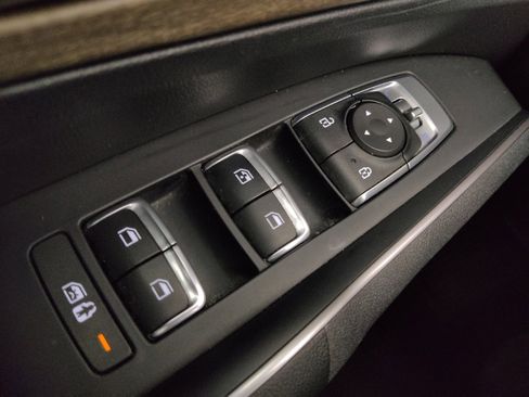 Used 2022 Kia Sorento EX w/ Panoramic Sunroof Package image 27