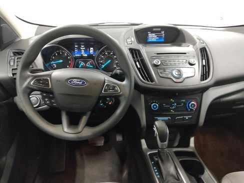 Used 2017 Ford Escape S image 22
