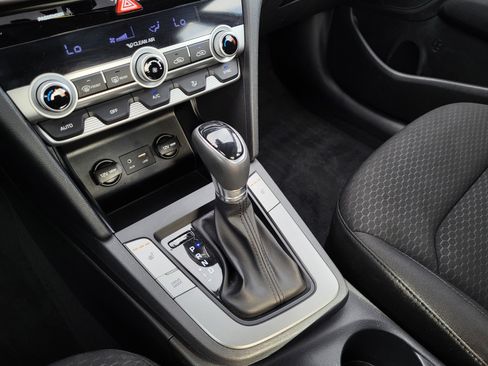 Used 2020 Hyundai Elantra Value Edition w/ Cargo Package (C1) image 24