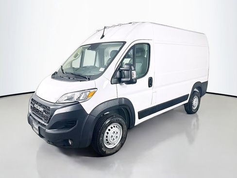 New 2026 RAM ProMaster 3500 w/ Cold Weather Group image 3