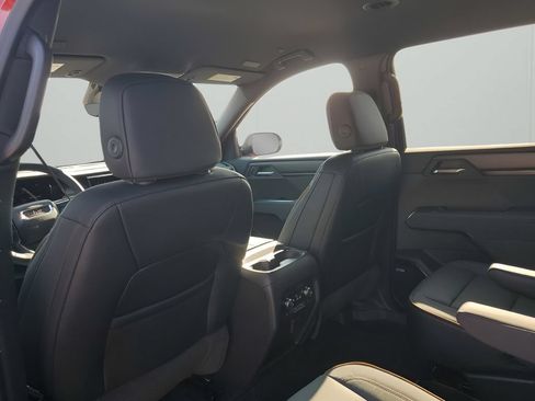 New 2026 GMC Acadia AT4 w/ Luxury Package AWD/4WD image 22