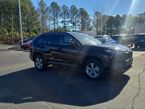 Used 2024 Toyota RAV4 XLE image 1
