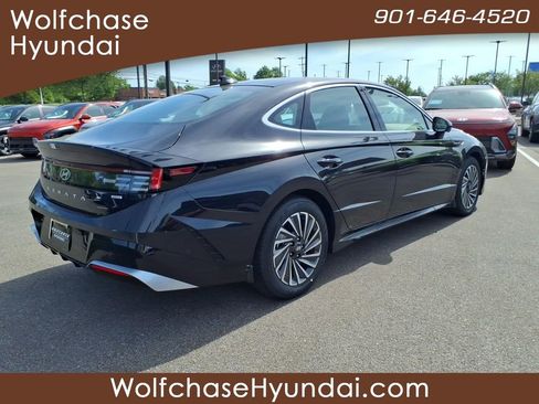 New 2026 Hyundai Sonata Limited FWD image 5