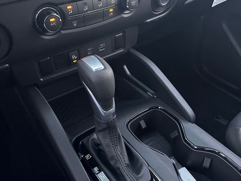New 2026 Nissan Frontier SV w/ Tow Package image 17