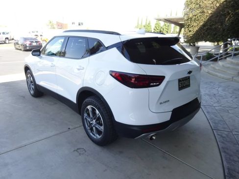 Certified 2024 Chevrolet Blazer LT w/ Convenience Package FWD image 6