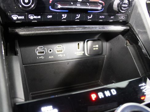 Used 2023 Jeep Grand Cherokee Trailhawk AWD/4WD image 29