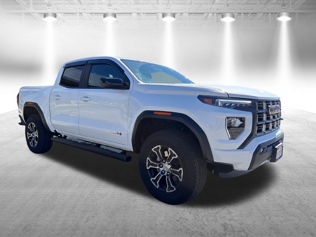 Used 2025 GMC Canyon AT4 AWD/4WD image 7