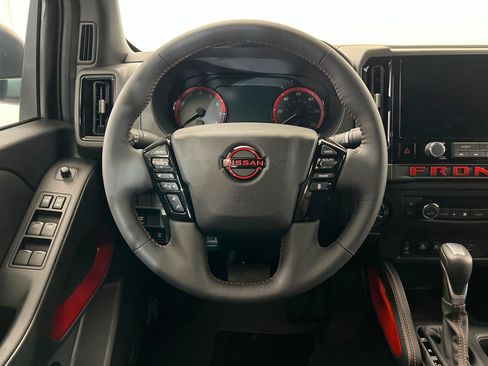 New 2026 Nissan Frontier PRO-4X w/ Pro-4x Convenience Package AWD/4WD image 12