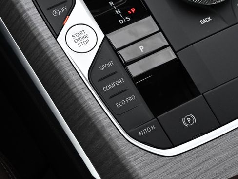 New 2026 BMW 330i Sedan w/ Premium Package image 20