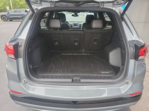 Certified 2024 Chevrolet Equinox RS w/ LPO, Floor Liner Package image 18