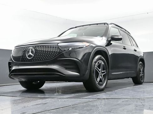 Used 2024 Mercedes-Benz EQB 250+ image 56