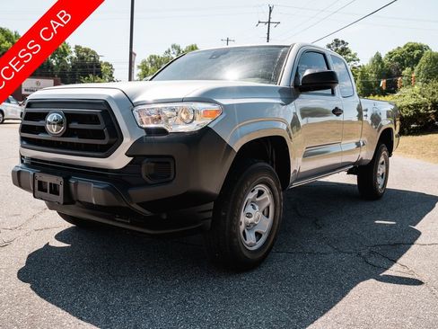 Certified 2023 Toyota Tacoma SR RWD image 3