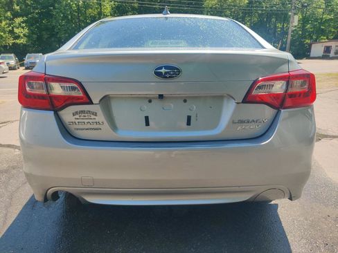 Used 2016 Subaru Legacy 2.5i Premium w/ Moonroof Package AWD/4WD image 5