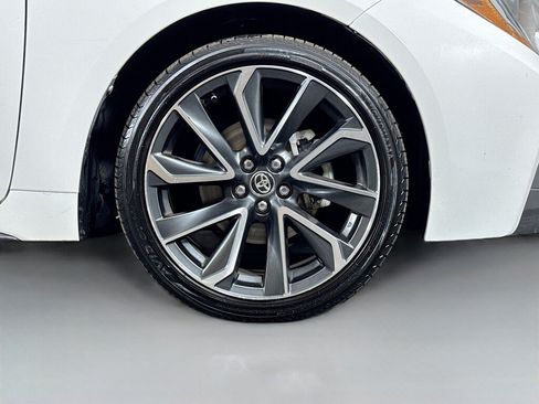 Used 2021 Toyota Corolla XSE FWD image 41