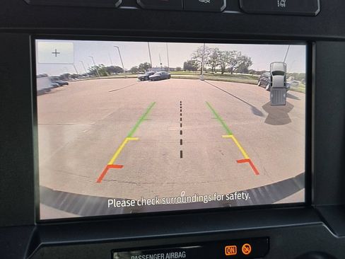 Used 2020 Ford F250 XLT w/ Tremor Off-Road Package AWD/4WD image 18