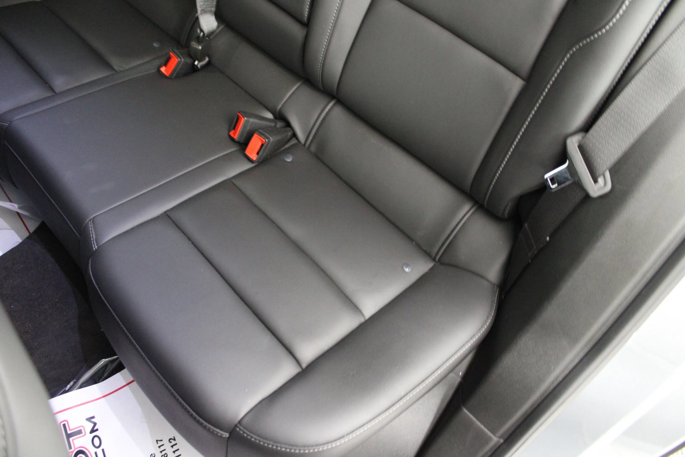Used 2024 Cadillac XT4 Premium Luxury FWD image 40