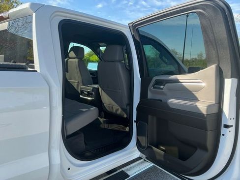Used 2023 Chevrolet Silverado 1500 LTZ w/ LTZ Convenience Package II AWD/4WD image 21