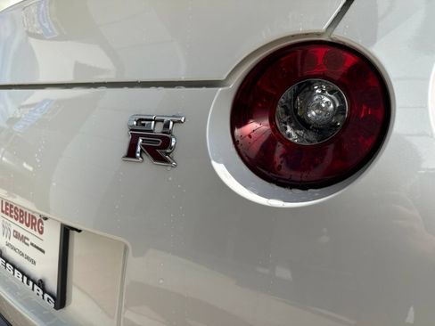 Used 2013 Nissan GT-R Premium AWD/4WD image 11