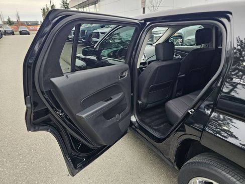 Used 2017 GMC Terrain SLE AWD/4WD image 15