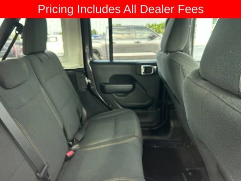 Used 2024 Jeep Wrangler Unlimited Sport AWD/4WD image 5