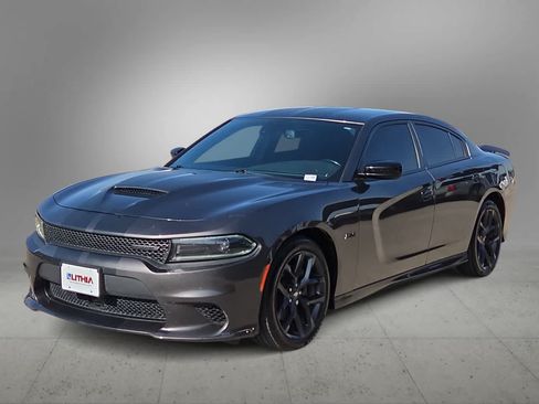 Used 2023 Dodge Charger R/T w/ Blacktop Package RWD image 4