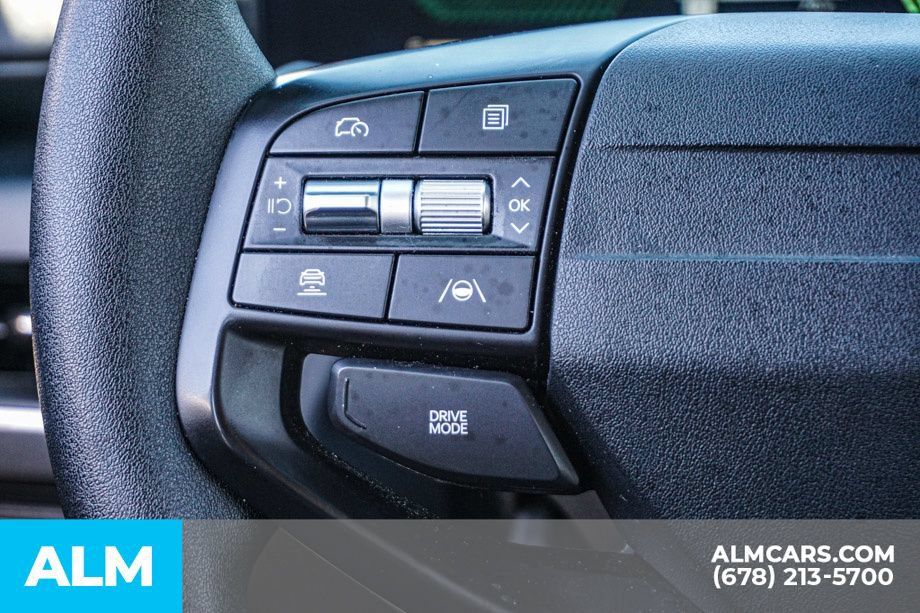Used 2025 Kia K4 FWD image 28