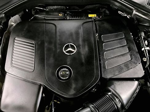 Used 2026 Mercedes-Benz GLC 300 4MATIC image 31