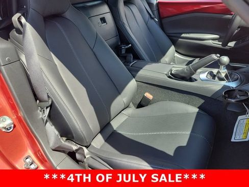 New 2026 MAZDA MX-5 Miata RF Grand Touring w/ Appearance Package RWD image 22