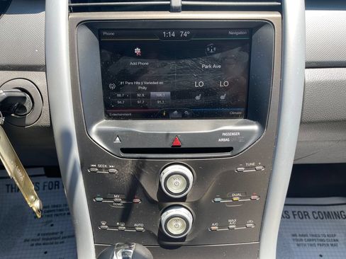 Used 2014 Ford Edge SEL w/ Equipment Group 205A AWD/4WD image 24