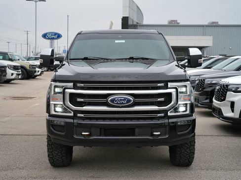 Used 2022 Ford F250 Platinum w/ Tremor Off-Road Package image 3