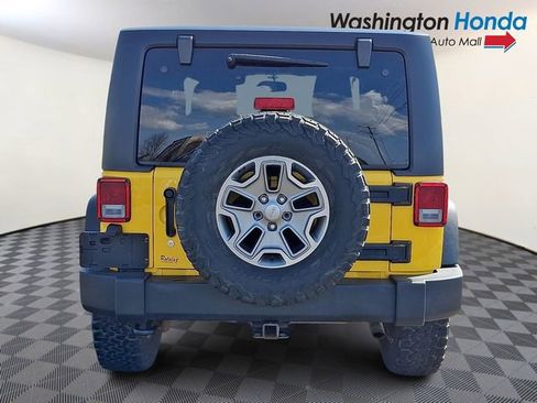 Used 2015 Jeep Wrangler Rubicon w/ Power Convenience Group AWD/4WD image 5