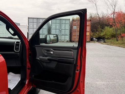 Used 2021 RAM 1500 Big Horn image 37