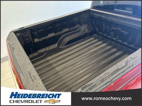 Used 2023 Chevrolet Colorado LT w/ LT Convenience Package AWD/4WD image 34