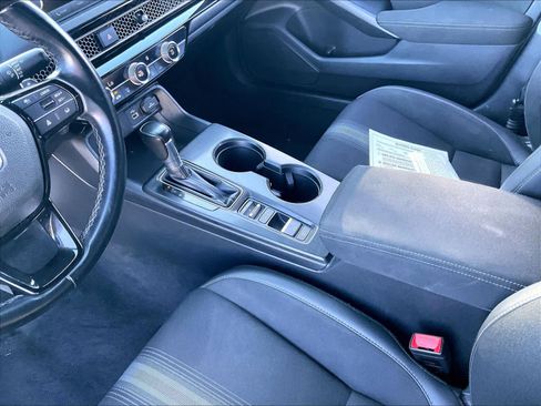 Used 2023 Honda Civic Sport image 18
