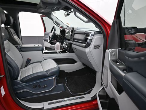 Certified 2024 Ford F350 Limited w/ FX4 Off-Road Package image 19