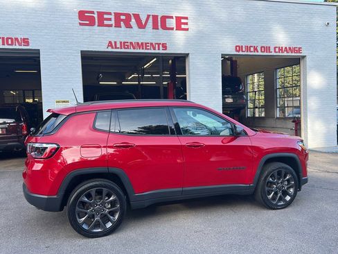 Used 2021 Jeep Compass Latitude image 8