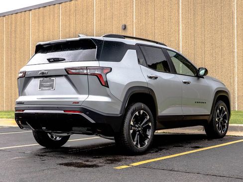 New 2026 Chevrolet Equinox RS FWD image 9