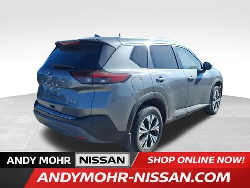 Used 2022 Nissan Rogue SV w/ SV Premium Package image 8