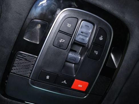 Used 2022 Hyundai Palisade Calligraphy image 30