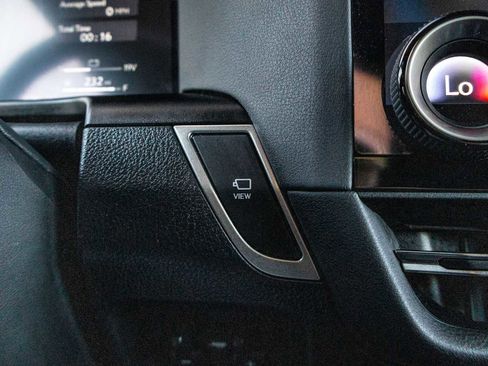 Used 2025 Lexus GX 550 AWD/4WD image 45