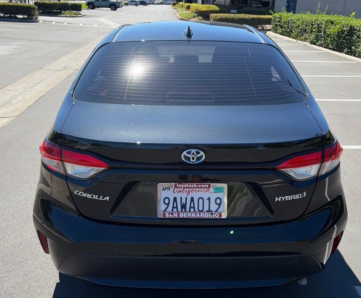 Used 2022 Toyota Corolla LE FWD image 5