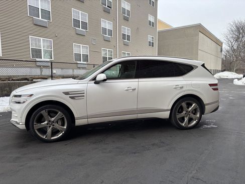 Used 2023 Genesis GV80 3.5T w/ Prestige Matte Package image 2