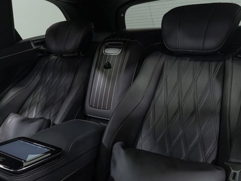 Used 2025 Mercedes-Benz Maybach GLS 600 4MATIC image 70